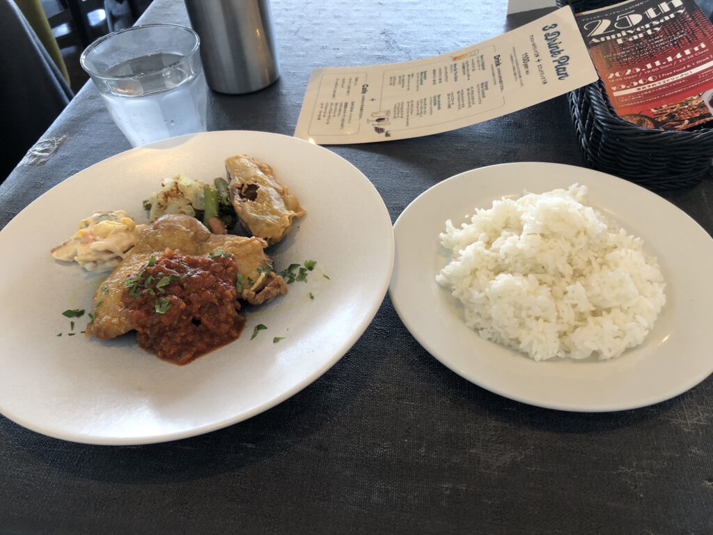 「鶏もも肉のロースト〜プロヴァンサルソース〜」