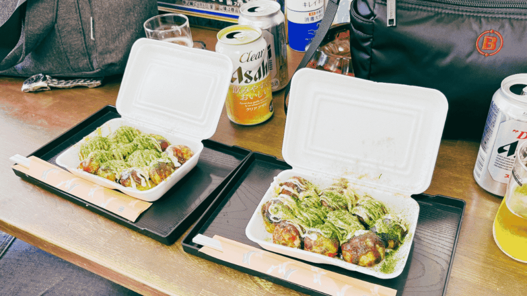 待てど暮らせど