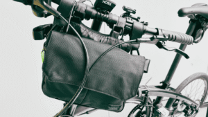 フロントバッグ